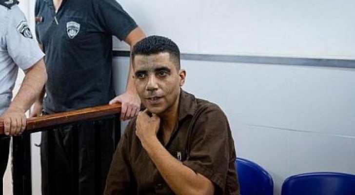 الاحتلال ينقل زكريا الزبيدي إلى عزل سجن “عسقلان” .