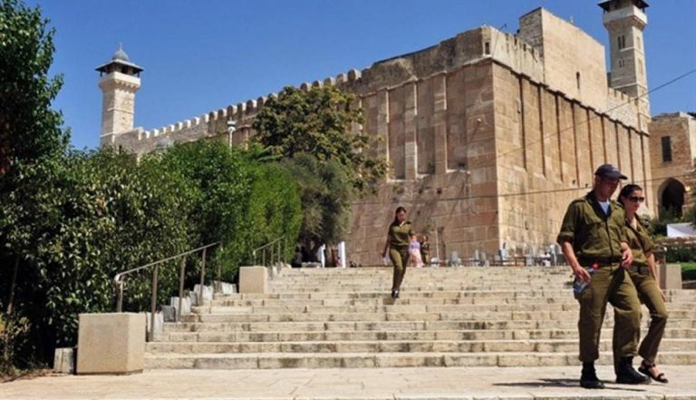 إغلاق الحرم الإبراهيمي في الخليل للمصلين الفلسطينيين بسبب عيد الفصح