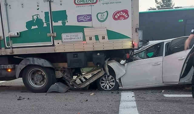 وفاة شابين وإصابة آخر بجروح خطيرة في حادث سير قرب شفاعمرو
