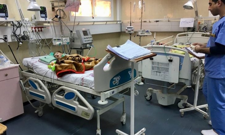 نقص كبير في الأدوية في غزة : 70% من الأدوية غير متوفرة والعلاجات التخصصية تكاد تنفد