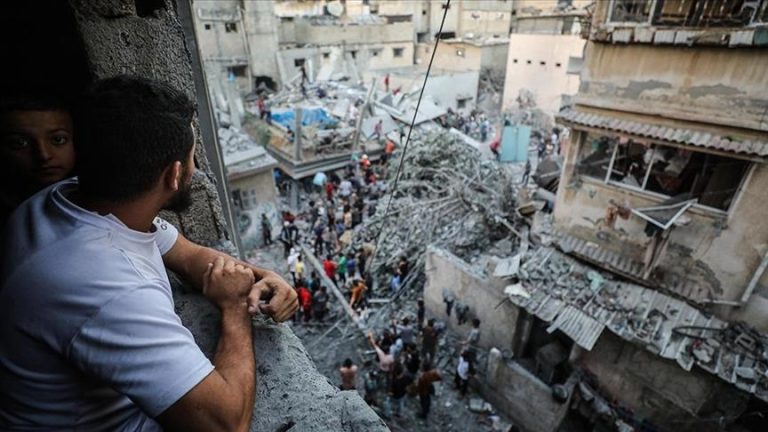 الحرب على غزة شهدت ثلاث مجازر جديدة،و ارتفاع عدد الشهداء إلى 37,598