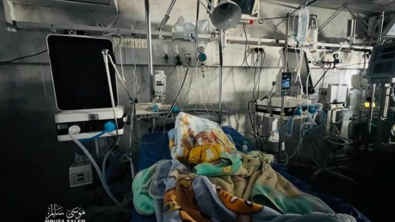 أزمة صحية في غزة : تهديد بتوقف مولدات الكهرباء في مستشفى ناصر بخانيونس