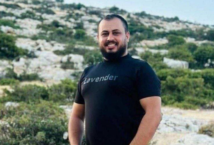 استشهاد الأسير المحرر فايز دراغمة بعد محاصرة الاحتلال منزله في طوباس