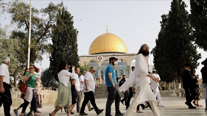 لأول مرة حكومة الاحتلال تدعم تمويل اقتحامات المستوطنين للمسجد الأقصى