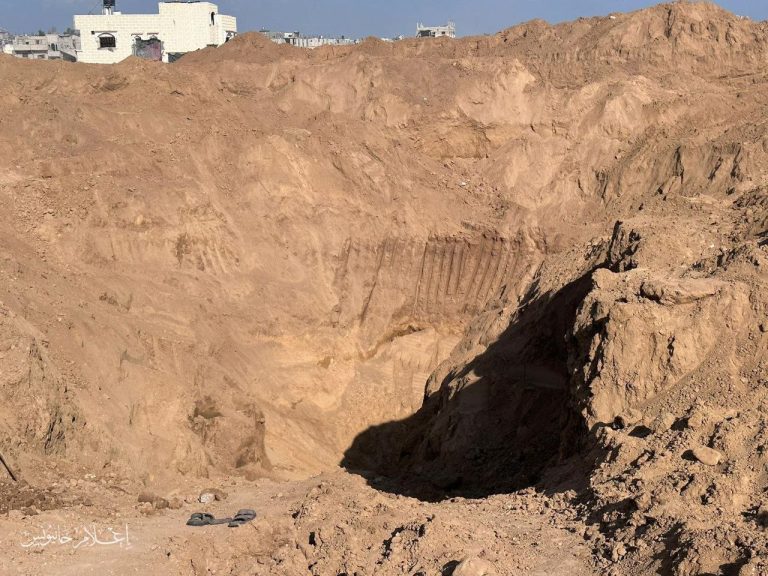 جيش الاحتلال ينسحب من مناطق التوغل في خان يونس