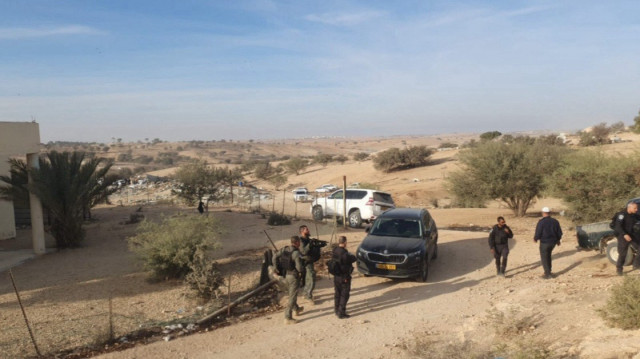 الاحتلال يهدم مسجد “أم الحيران” بالنقب آخر معلم في القرية