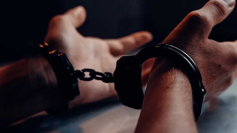 محاكمة أفراد عصابة بتهم إطلاق نار وابتزاز وترهيب وقتل في وادي عارة